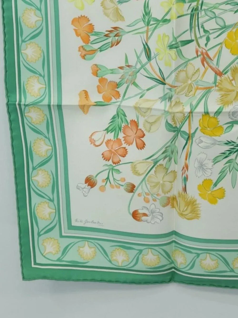 HERMES Carre 90 Scarf 